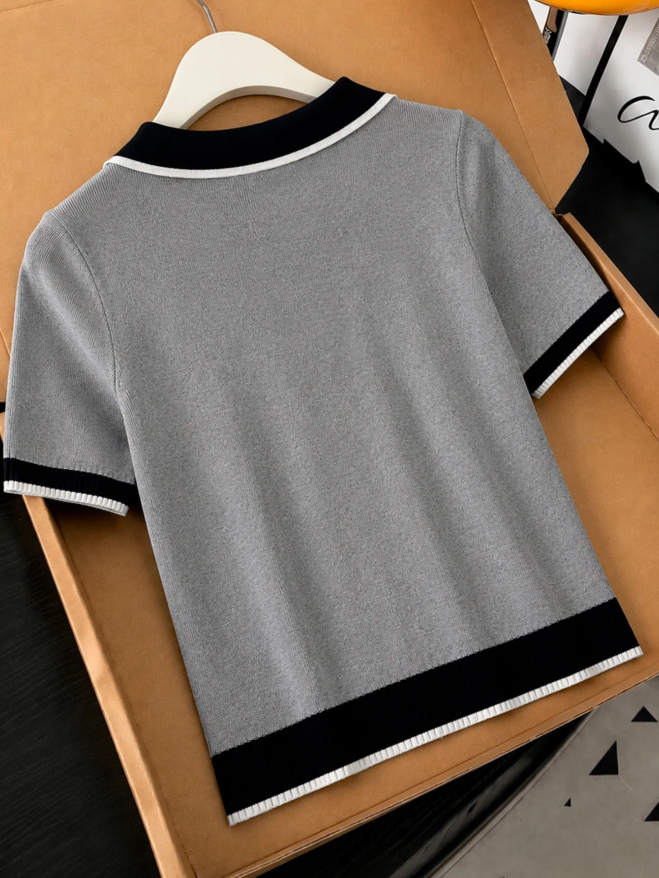 mis0028 GRIS Y NEGRO 11733